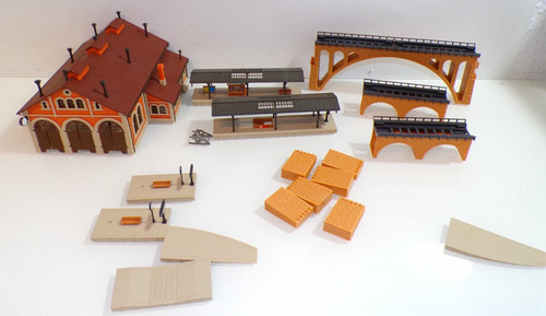 Konvolut spur gebäude aus - konvolut, n